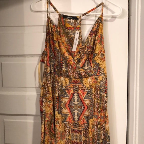 NWT maxi dress size large with 2 slits in legs - Picture 1 of 2